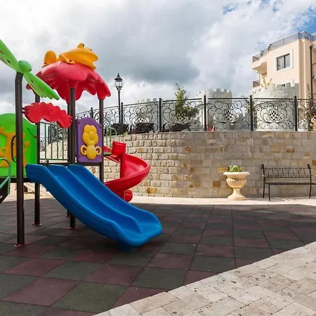 Modern Family Apartment At Millennium 2 - Pool & Spa *