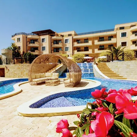 Modern Family Apartment At Millennium 2 - Pool & Spa דירה סבטי ולאס